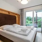 Apart33 2-8 Apartment *