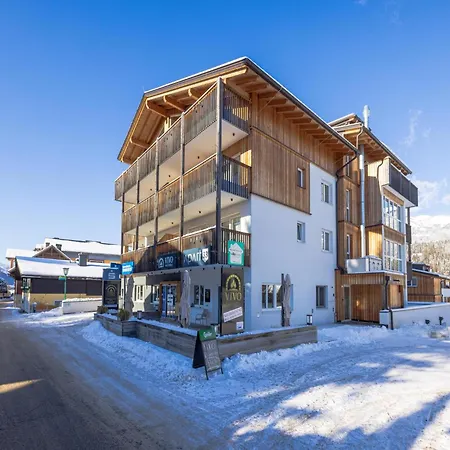 Apart33 2-8 Апартаменты *