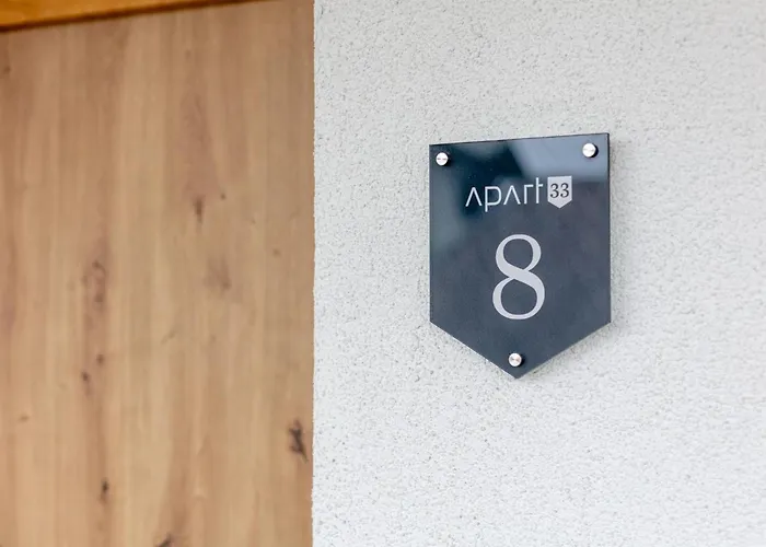 Apartment Apart33 2-8